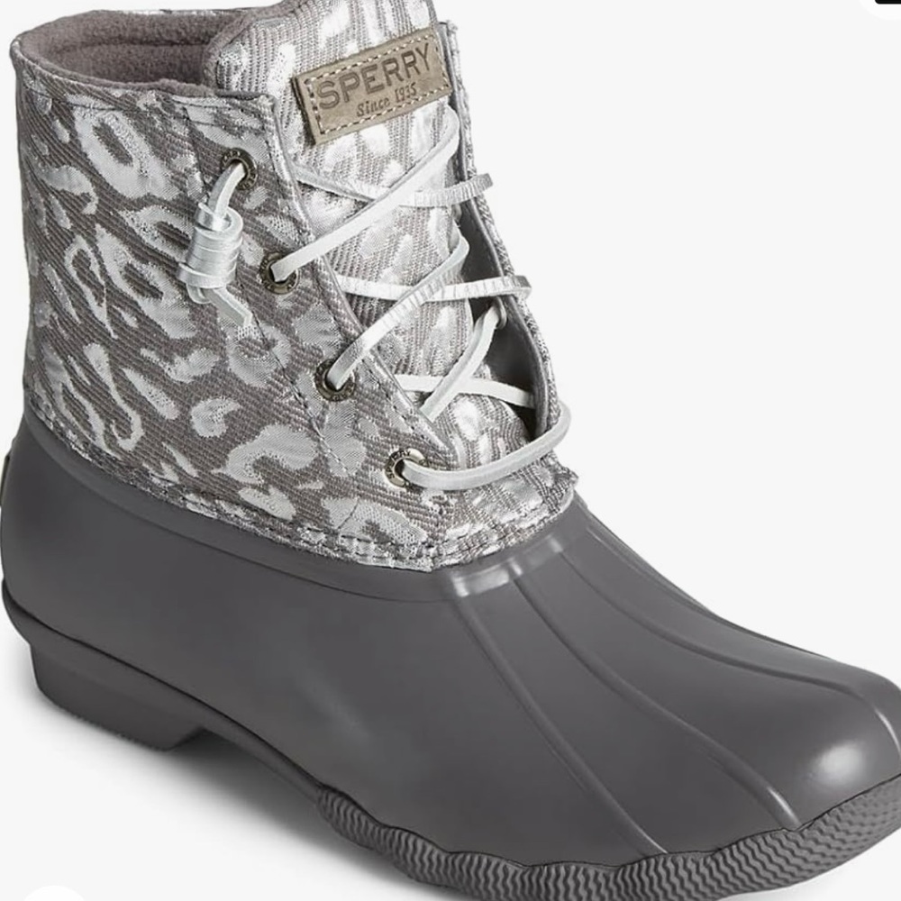 SPERRY - Size 7.5 - Saltwater Leopard Print Silver/Grey